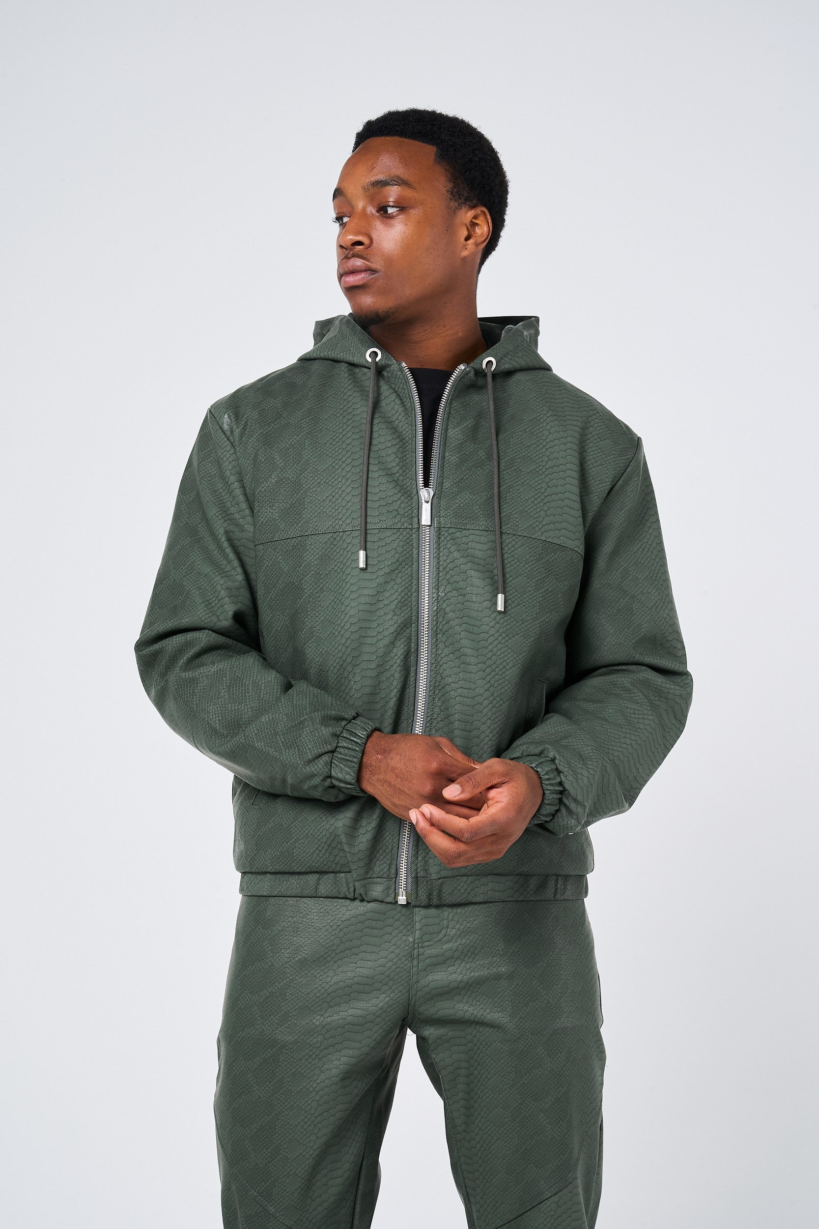 Matching Sets – Amicci