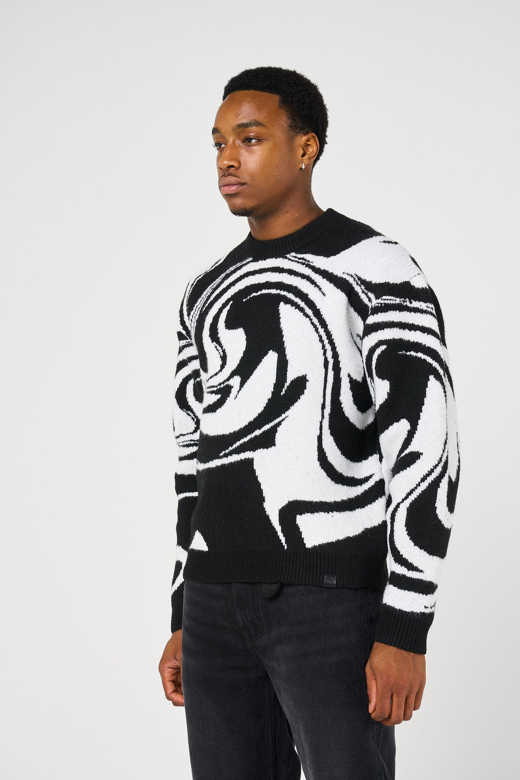 Pierce Black Knitted Sweatshirt