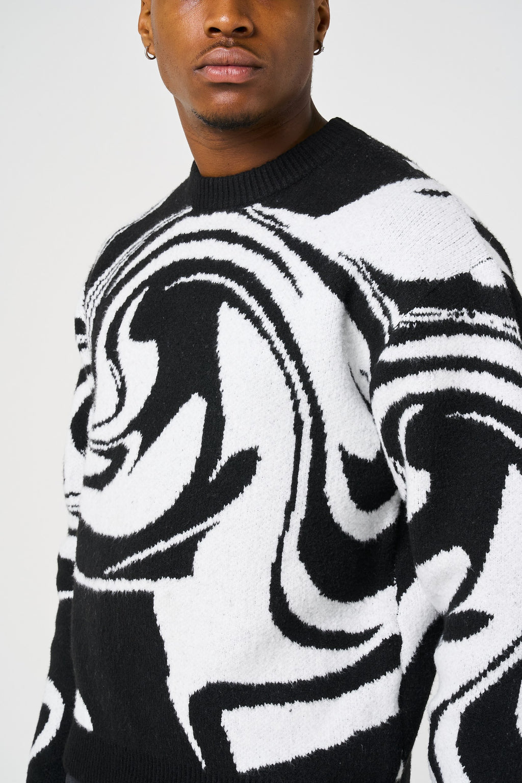 Pierce Black Knitted Sweatshirt
