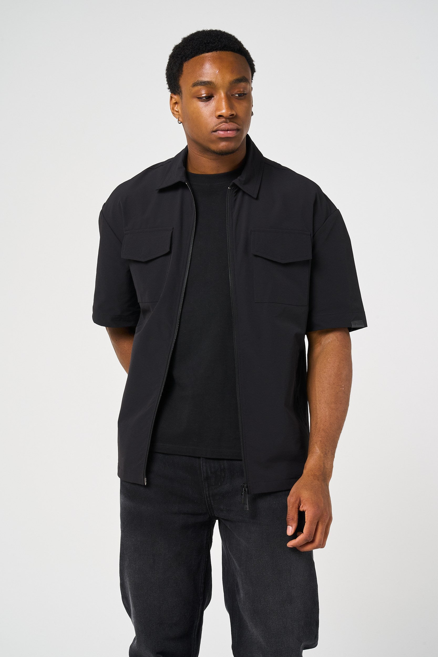 JAMESON OVERSHIRT SCHWARZ