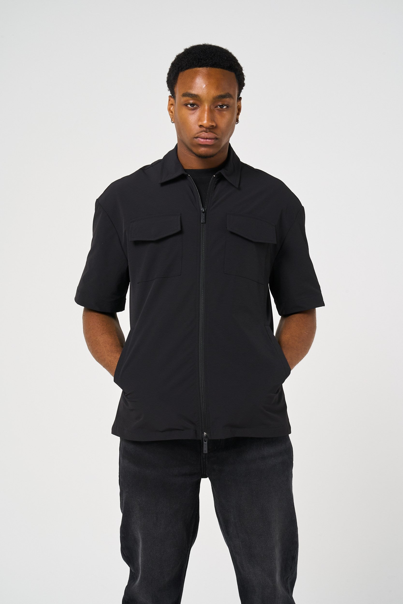 JAMESON OVERSHIRT SCHWARZ
