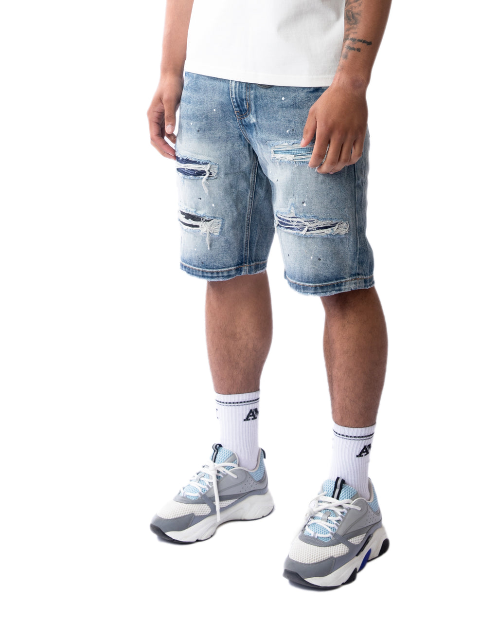 Sanko Mittelblaue Shorts