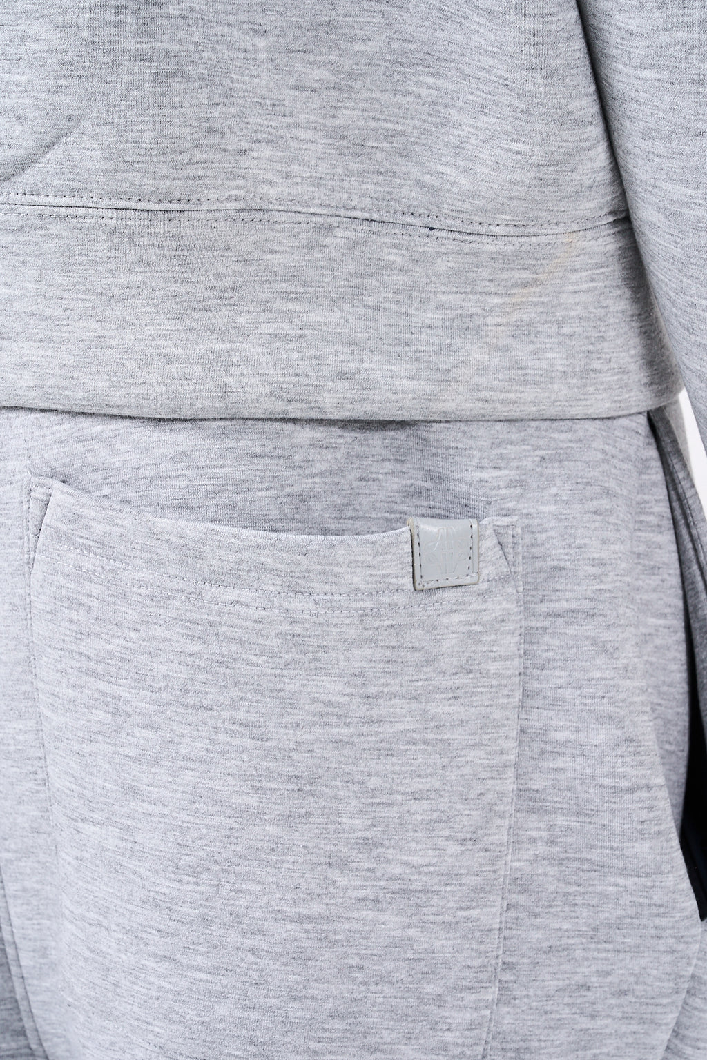 Atelier Grey Scuba Jogger