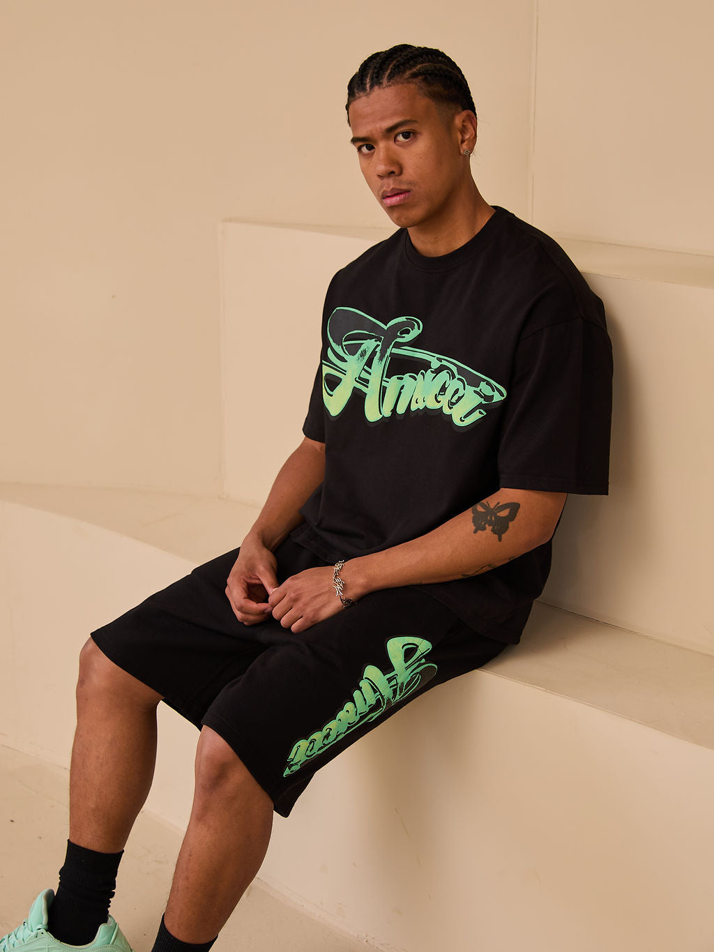 T-shirt graphique Verdent Noir