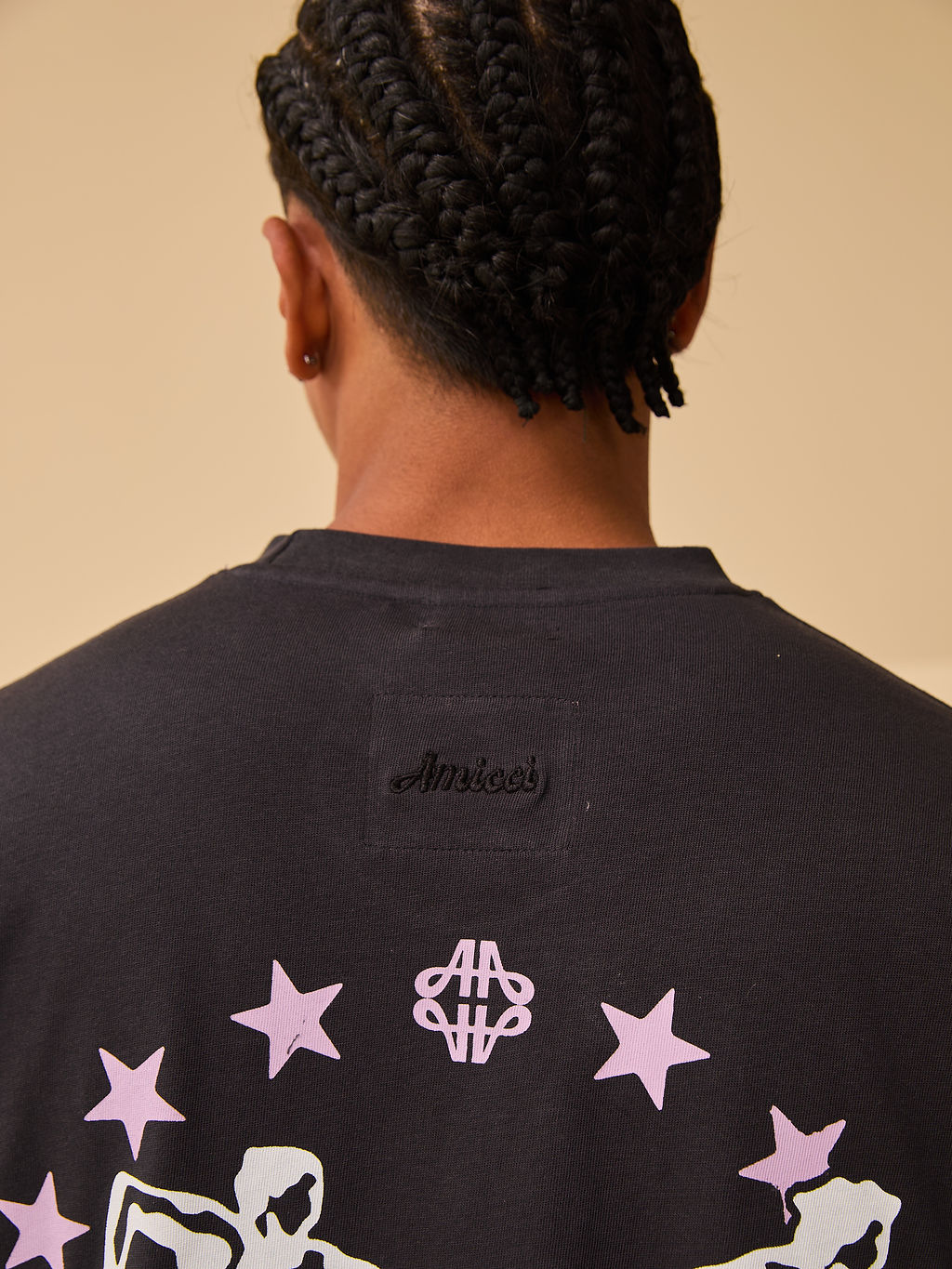 Hasten Grafik T-Shirt Schwarz