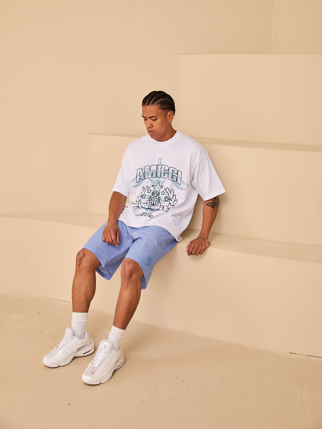 Camiseta Parade Azul con Gráfico