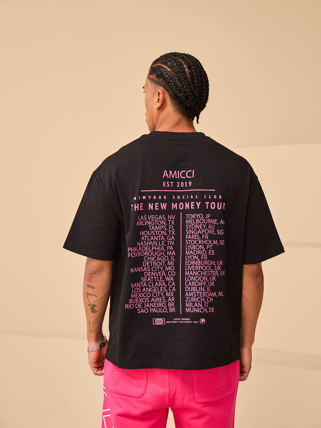 T-shirt surdimensionné graphique Tiriosa Noir