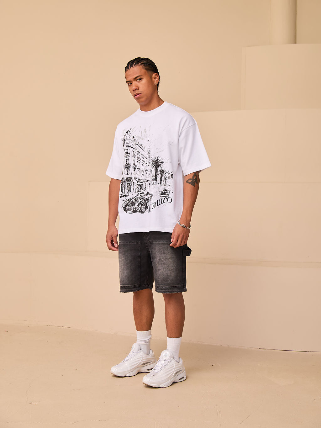 Larvotto White Graphic T Shirt