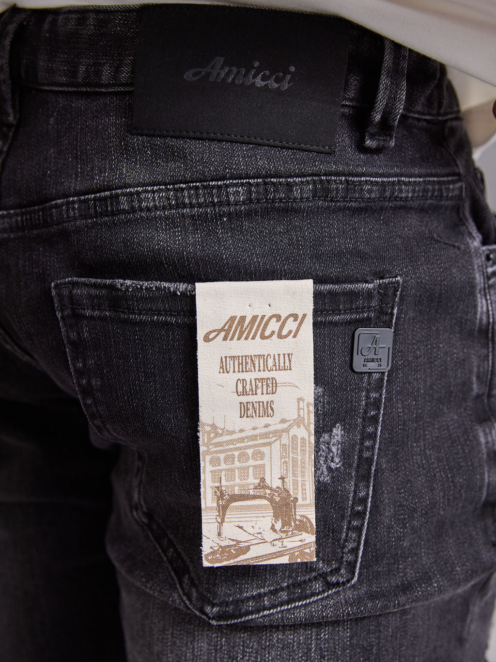 Rocco Jean skinny noir déchiré lourd