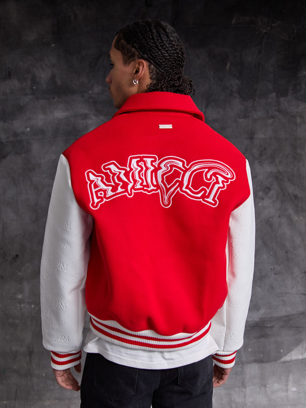 Rouge Varsity-Jacke