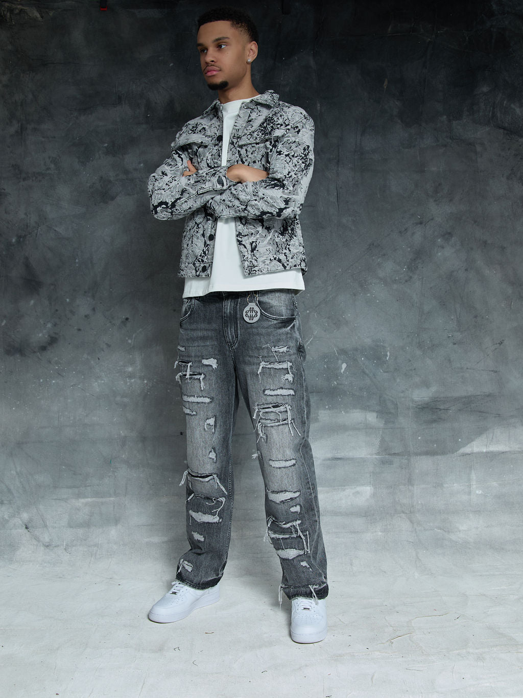 Jean déchiré Manuel Grey