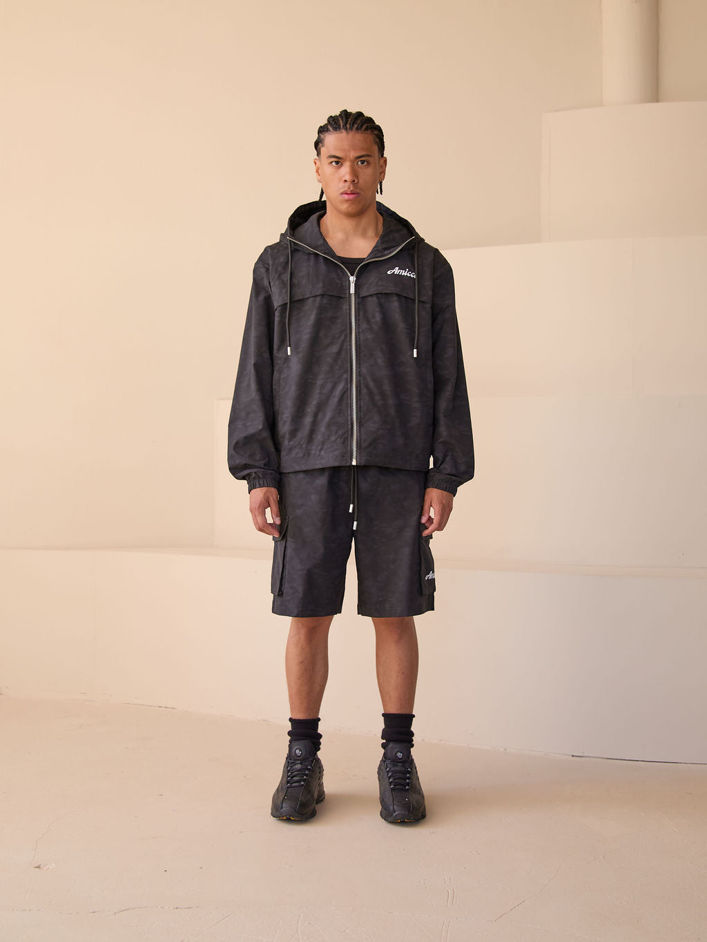 Almeria Windbreaker Set Black
