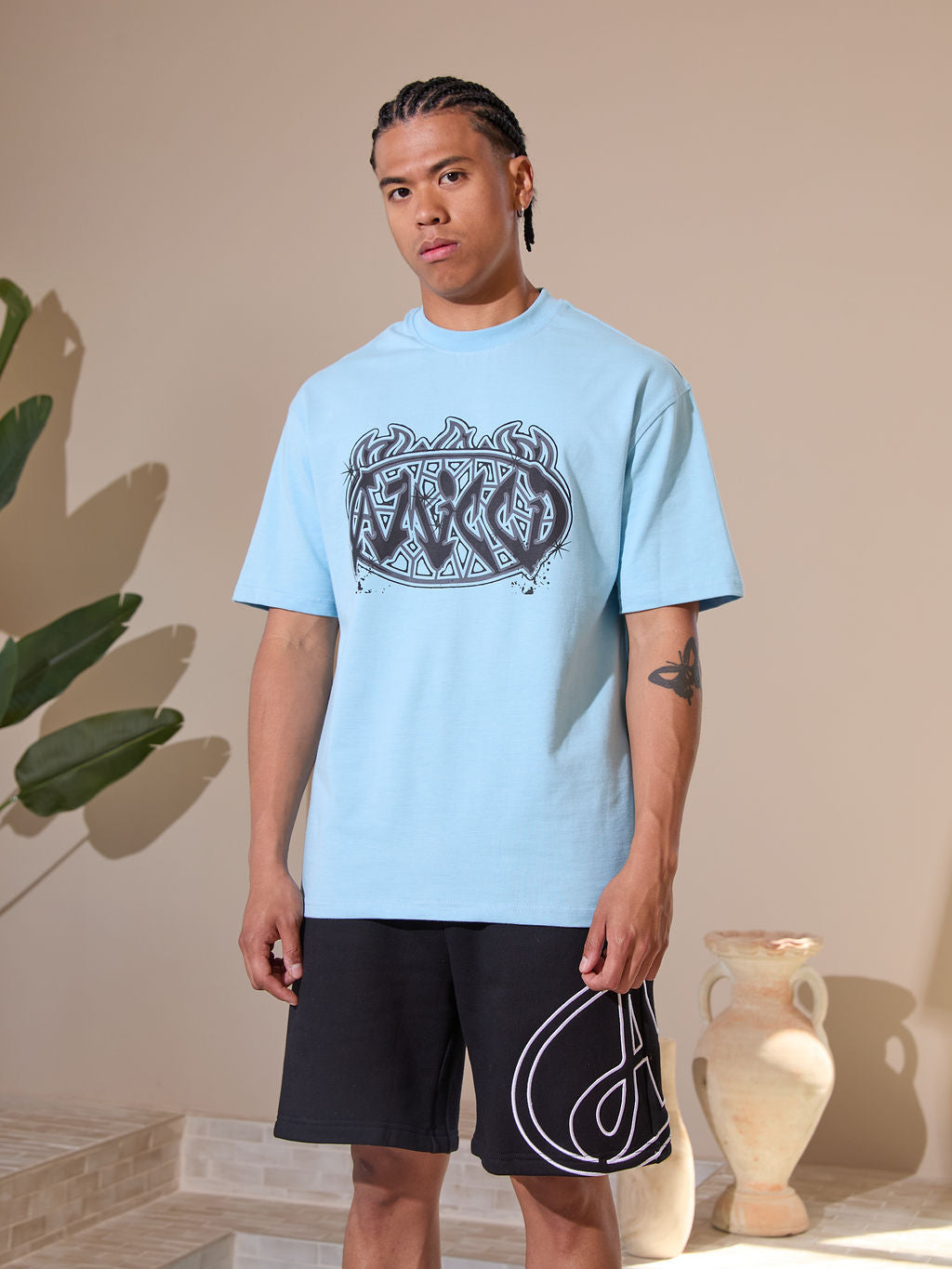 Vallea Graphic T-Shirt Zwart