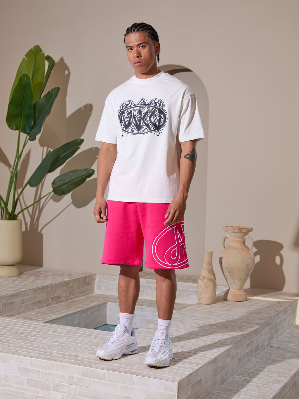 Vallea Graphic T-Shirt Houtskool