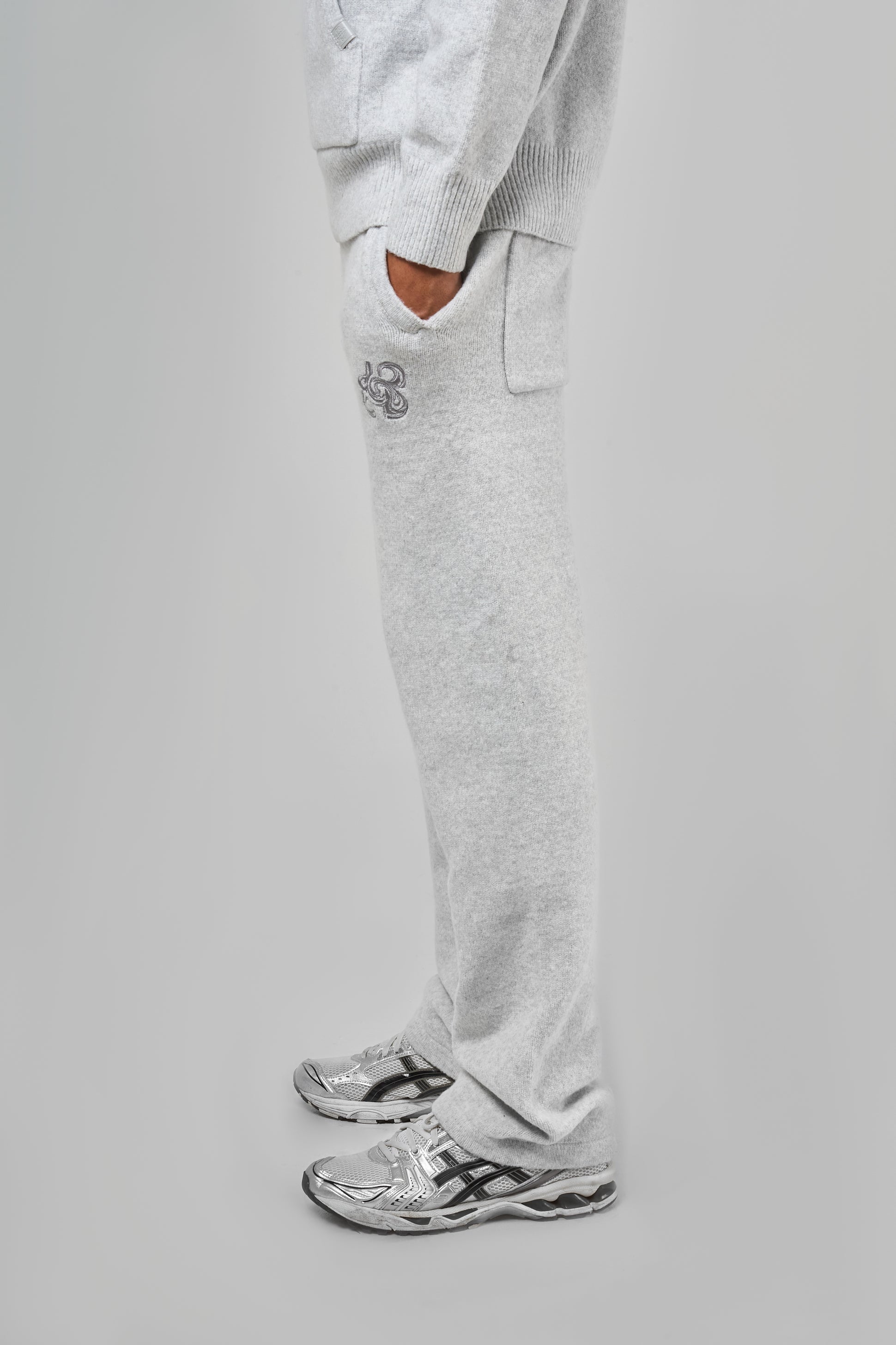 Amos Grey Knitted Jogger