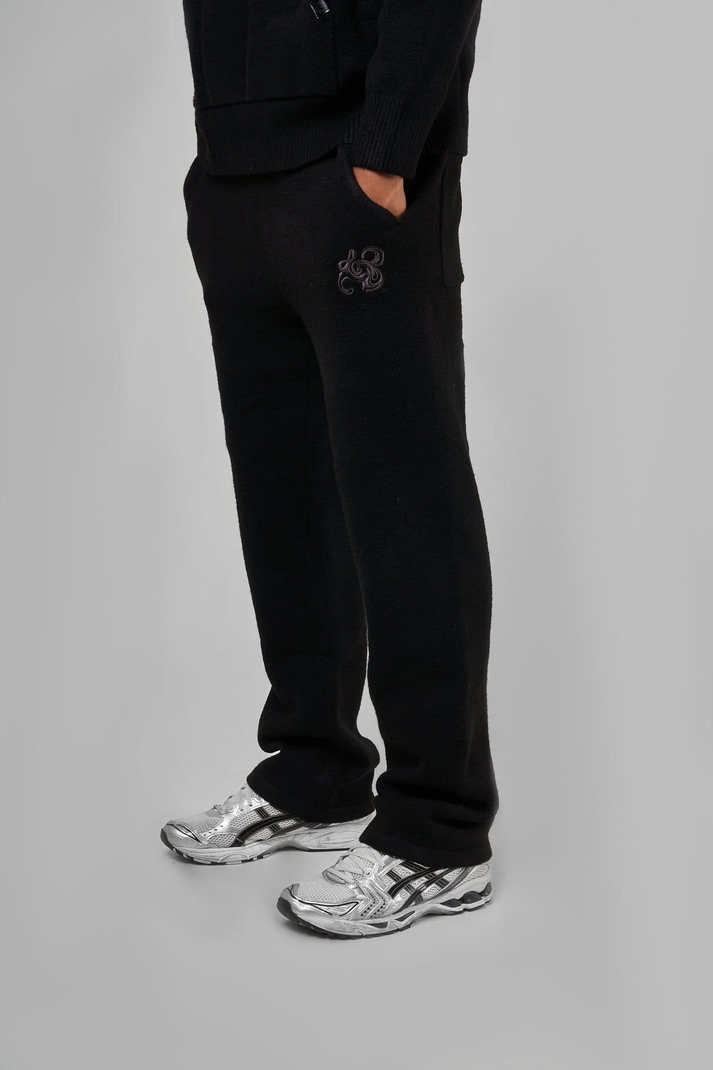 Amos Black Knitted Jogger