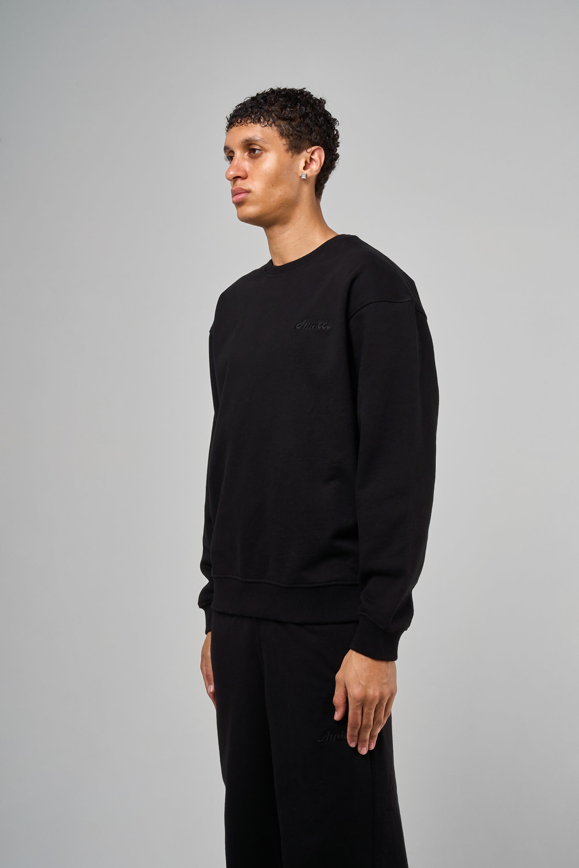 Jerozi Black Sweatshirt