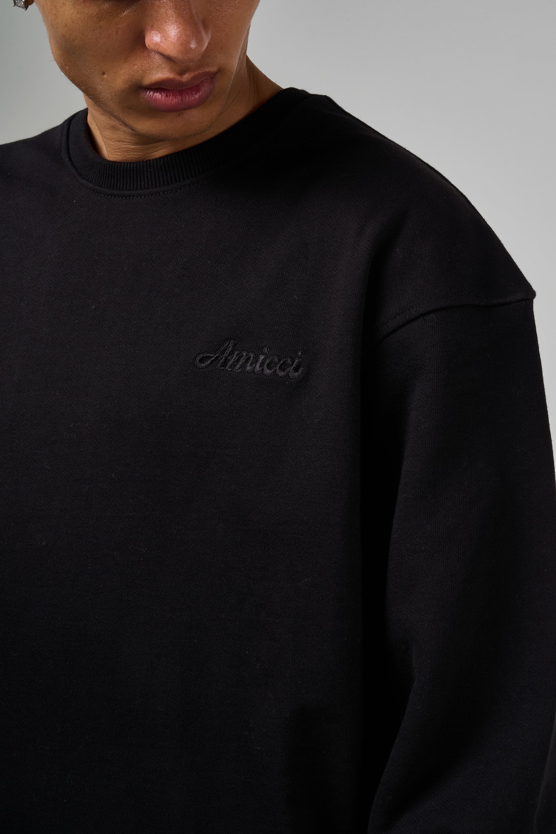Jerozi Black Sweatshirt