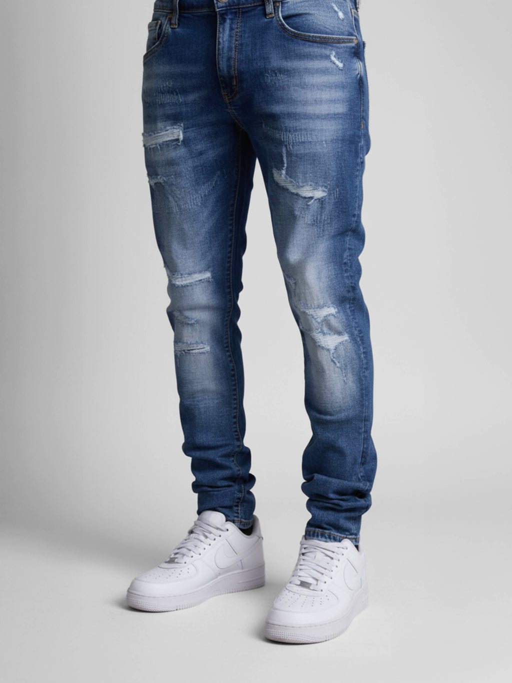 Camillo Mittelblaue Jeans
